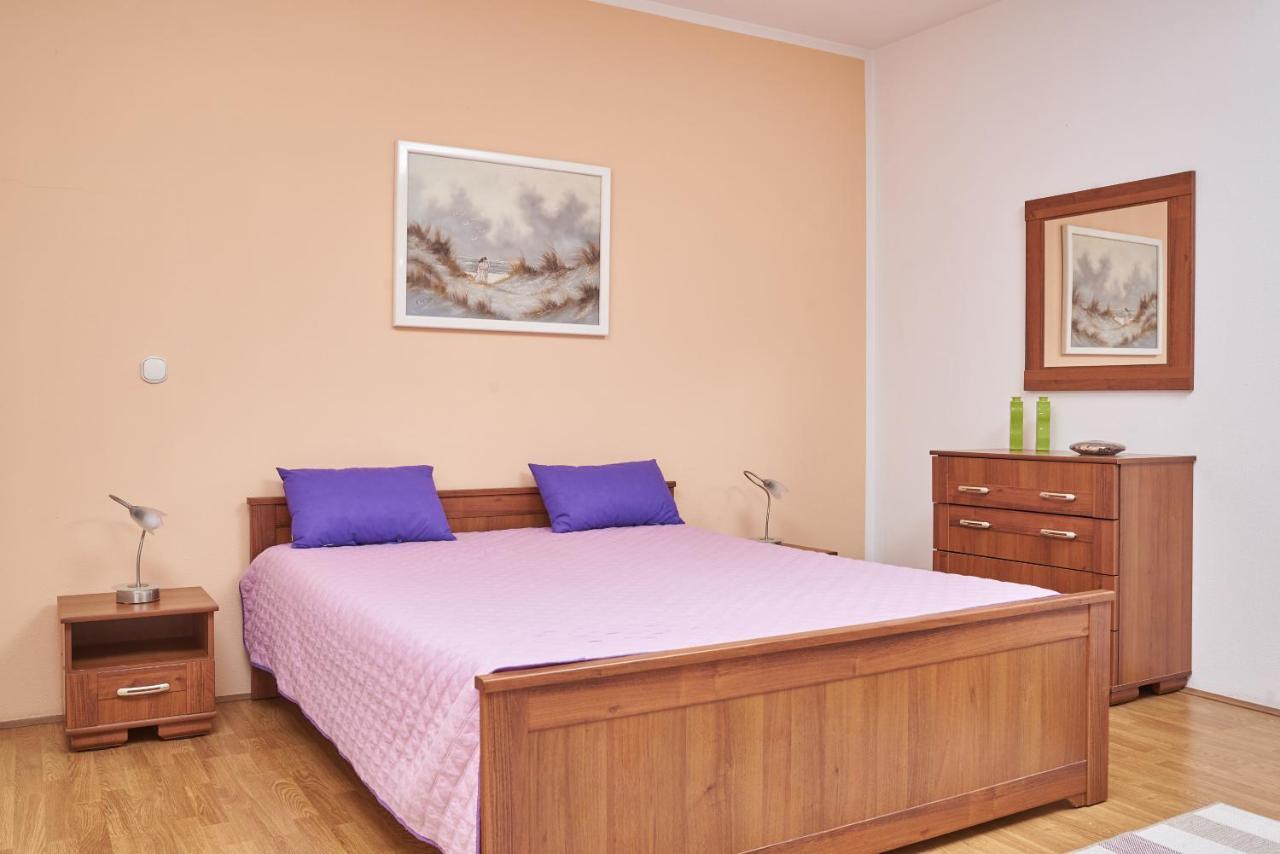 Apartments Lovric With Sea View Kaštela Εξωτερικό φωτογραφία